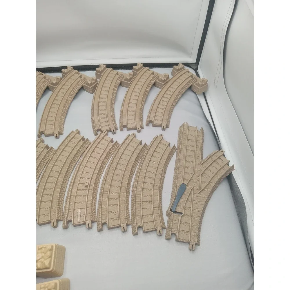 Thomas & Friends Trackmaster Train Tan Curved Riser Tracks And‎ More 18 Items